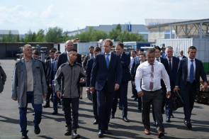 Вице-премьер - министр промышленности и торговли РФ Д.В.Мантуров посетил индустриальный парк "Югра"