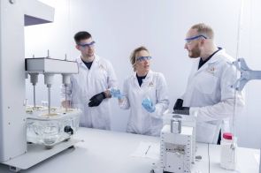 Резидент ОЭЗ Москвы получил поддержку города на развитие выпуска биотехнологических фармсубстанций и препаратов