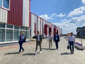 Делегация из Узбекистана посетила индустриальные парки Подмосковья