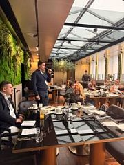 Всю правду об инвестициях в лайты раскрыли на инвест-завтраке!