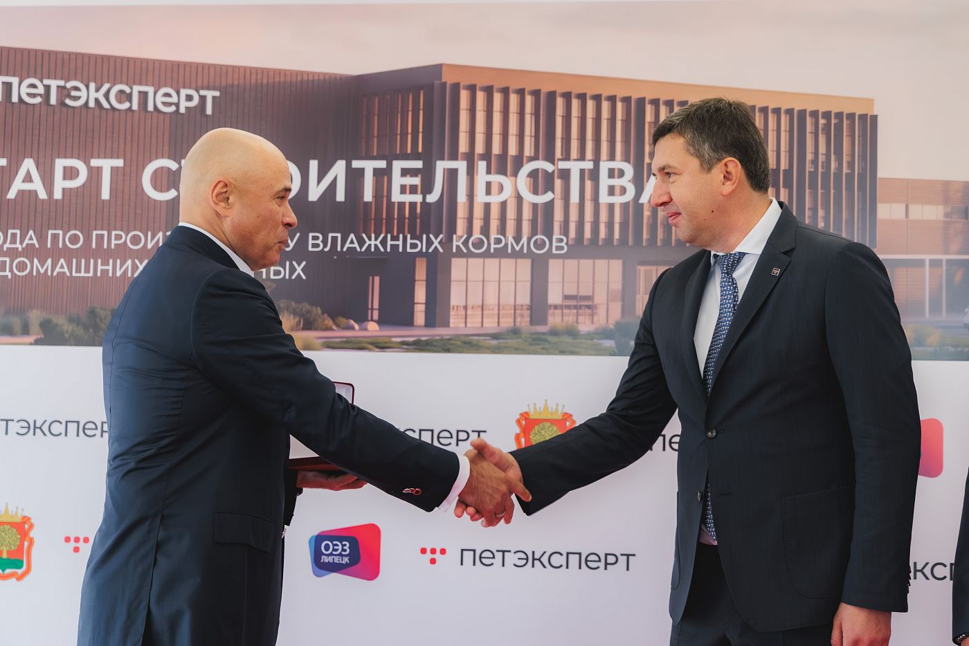 2 (13).jpg
